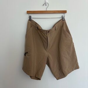 Ocean Coast Mens Shorts Size 38 Tan Khaki Active Hiking Outdoor Zipper Pocket